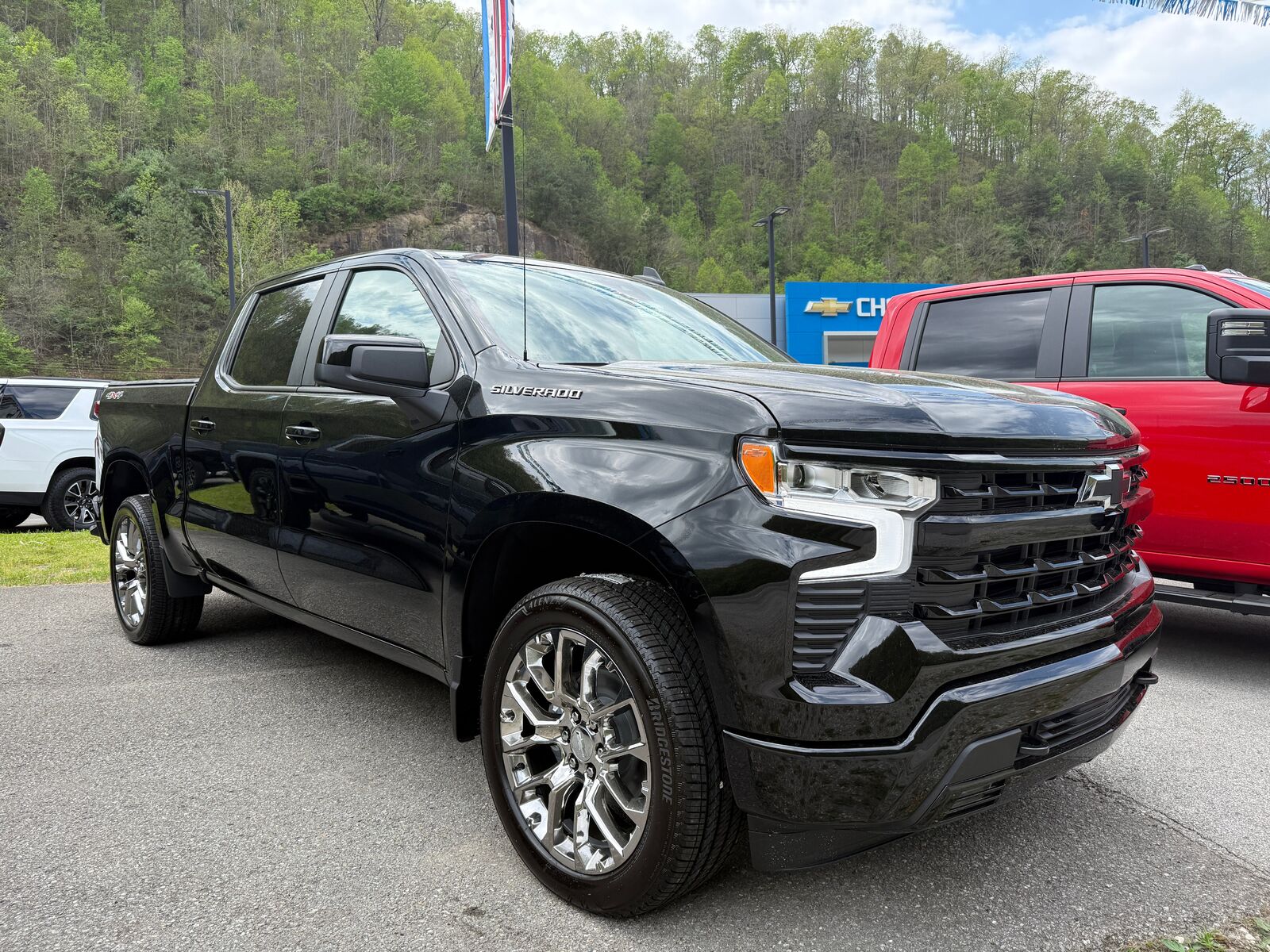 2026 CHEVROLET Silverado