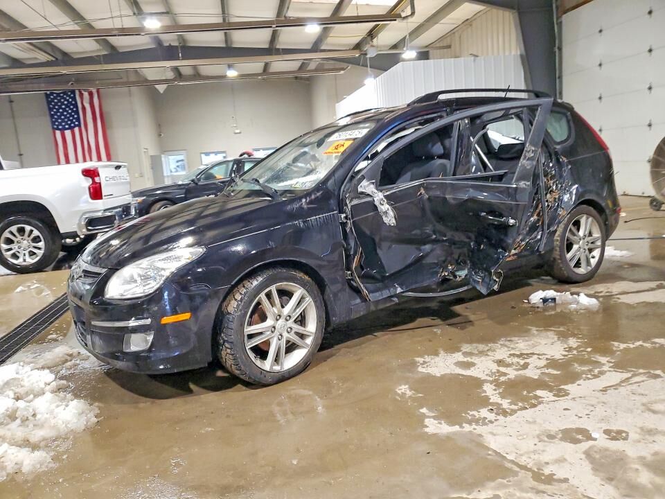 2010 HYUNDAI Elantra Touring