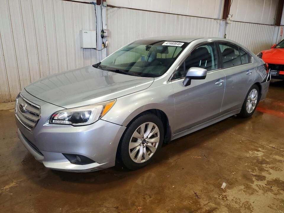 2015 SUBARU Legacy