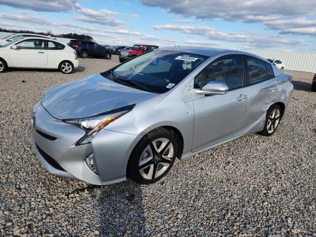 2016 TOYOTA PRIUS