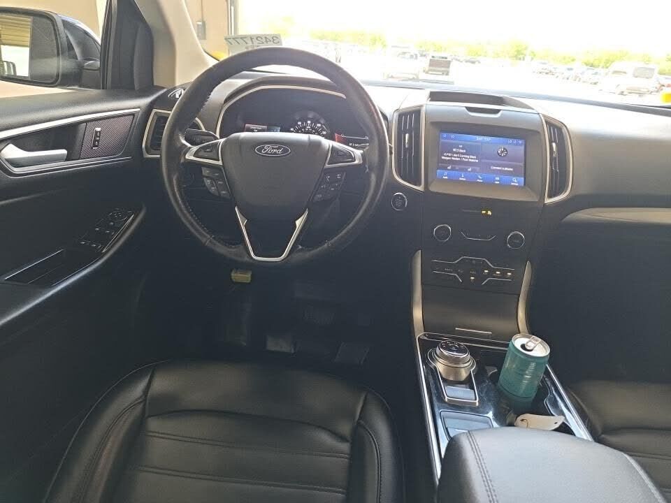 2020 FORD Edge