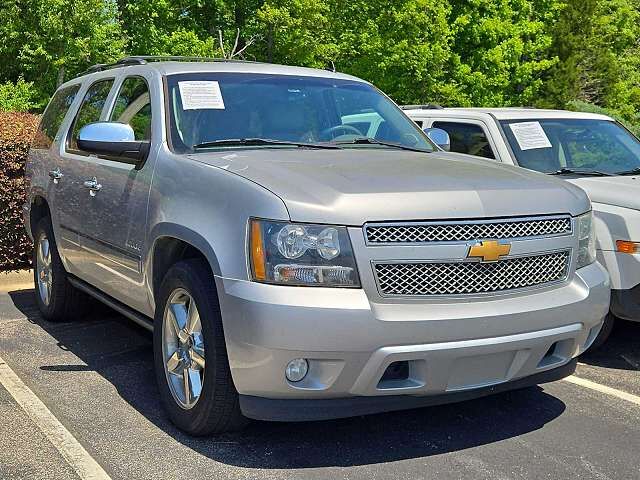 2014 CHEVROLET Tahoe