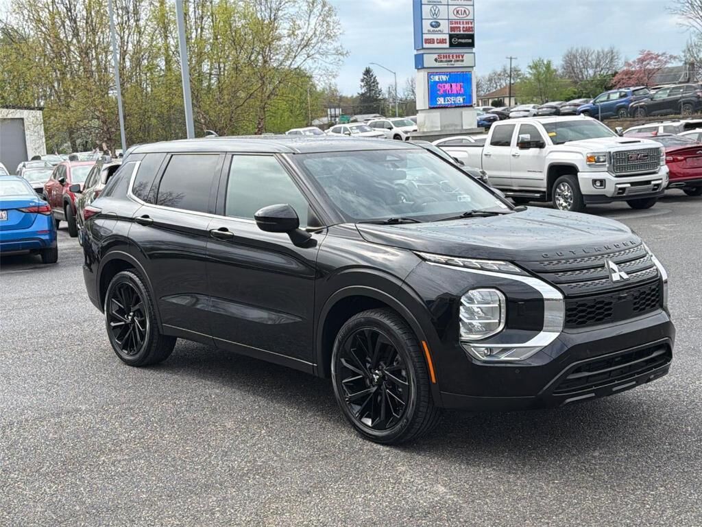 2022 MITSUBISHI Outlander