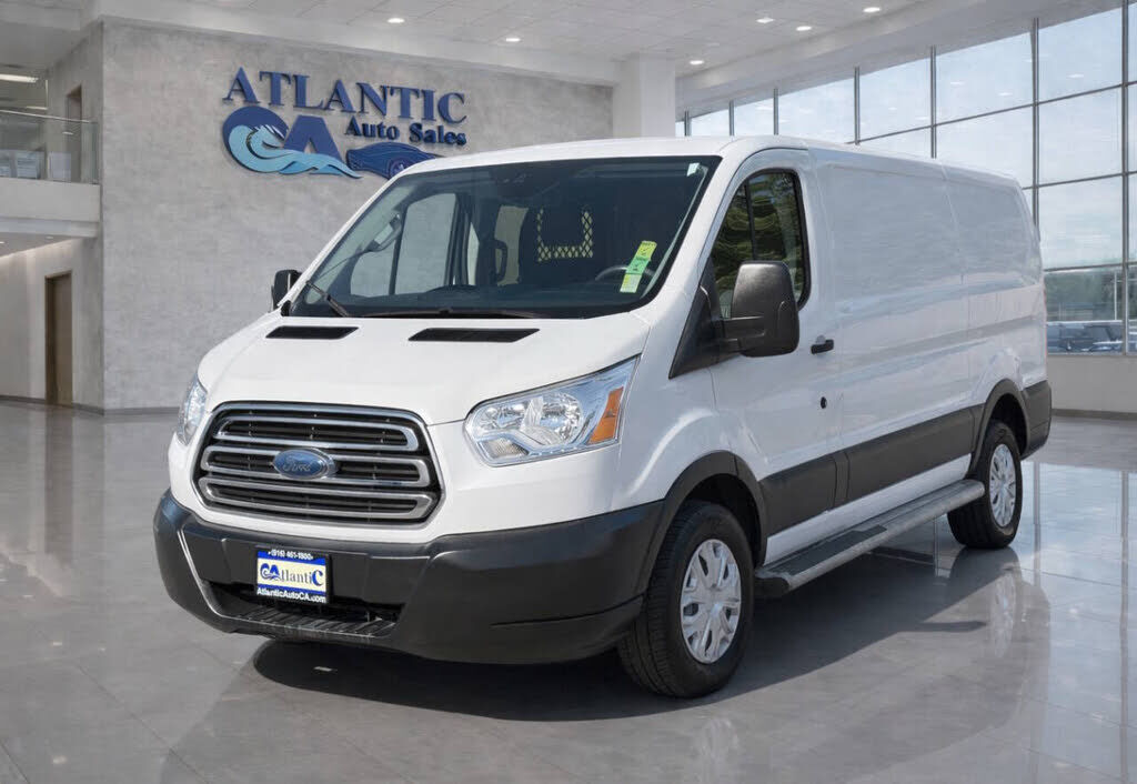 2019 FORD Transit