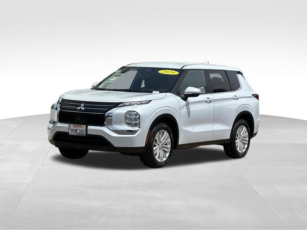 2024 Mitsubishi Outlander