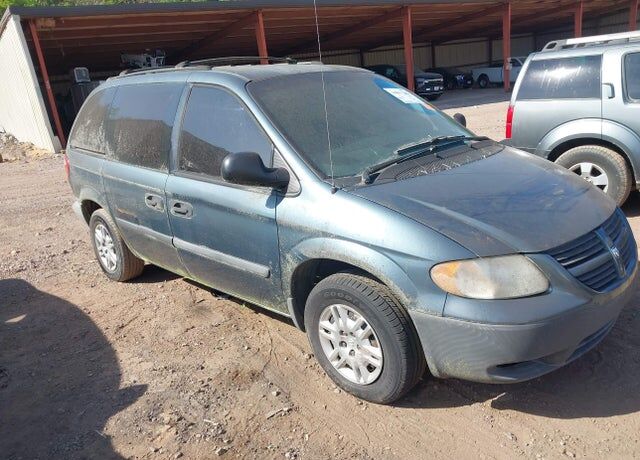 2005 DODGE Caravan