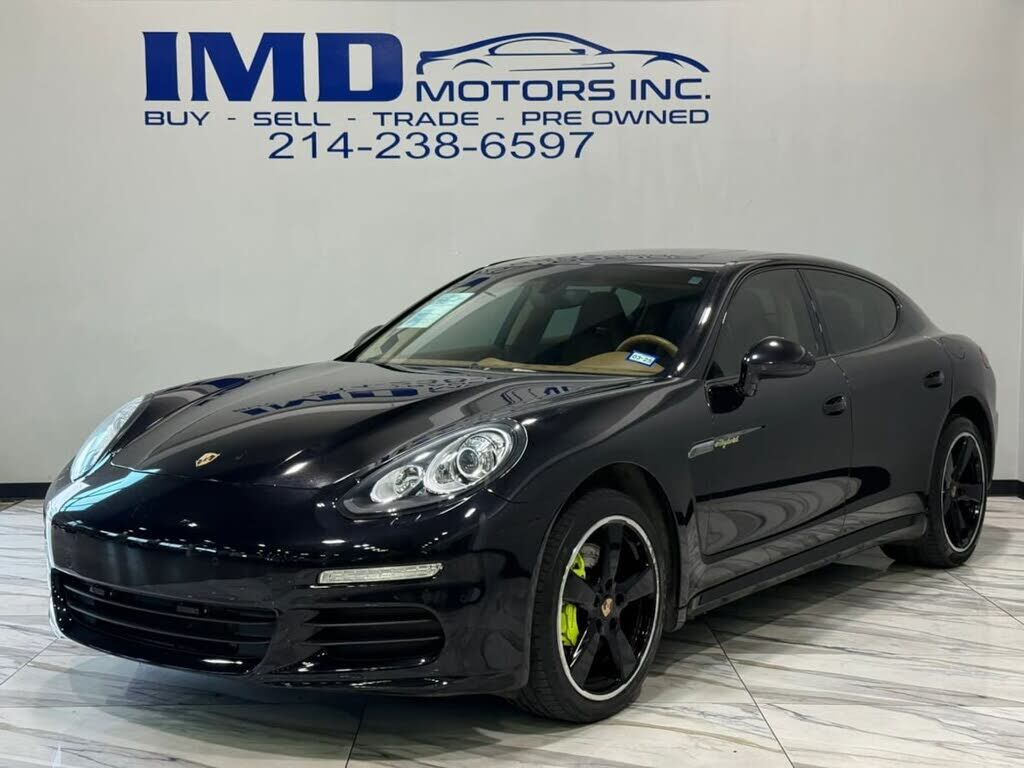 2014 PORSCHE Panamera