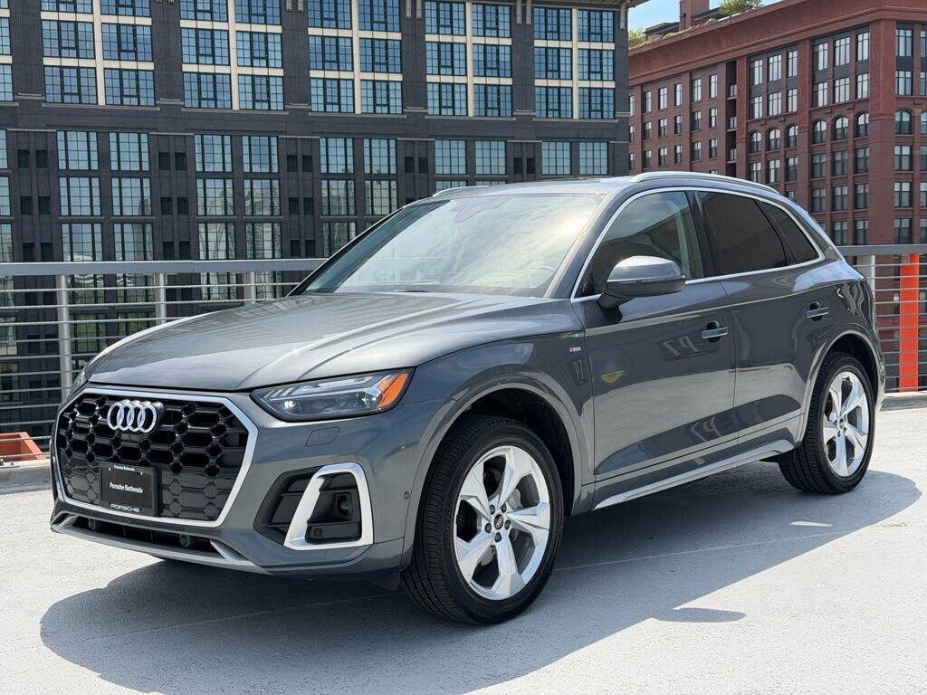 2023 AUDI Q5