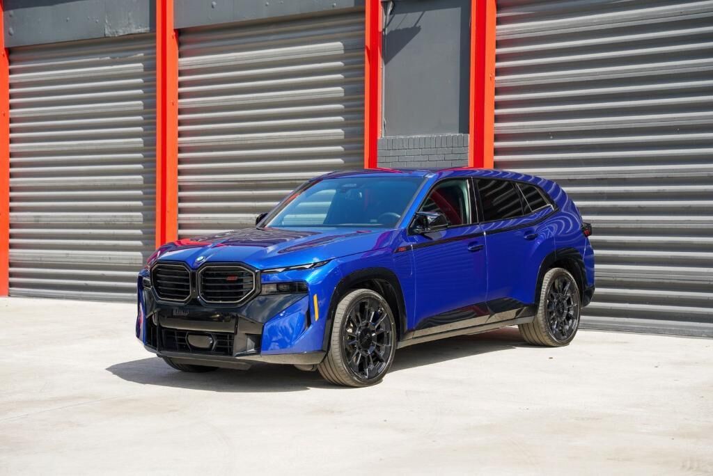 2025 BMW XM