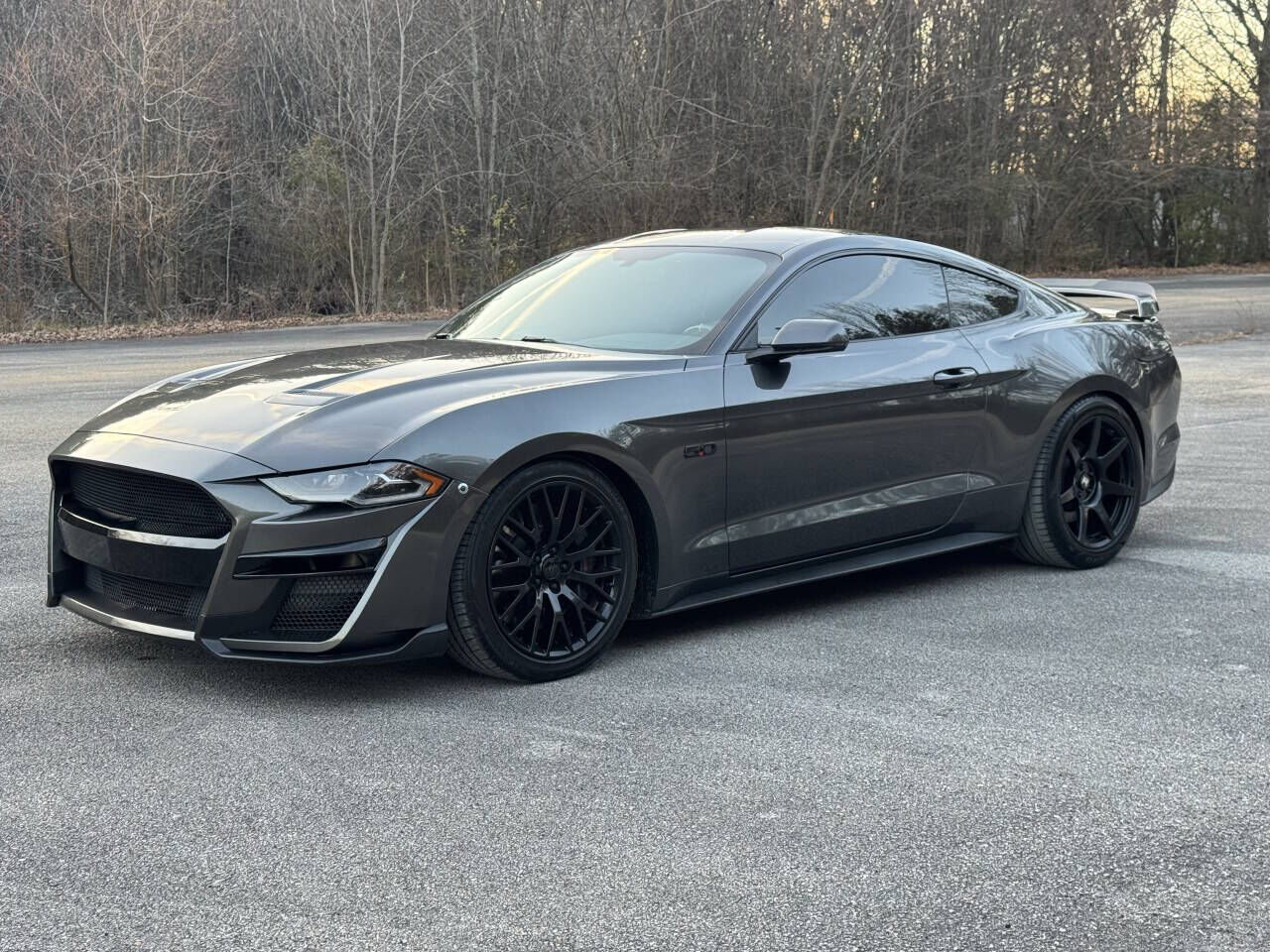 2019 FORD Mustang