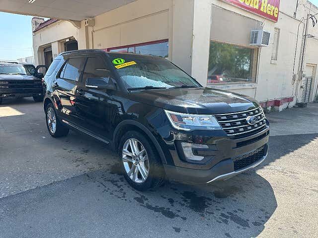 2017 FORD Explorer