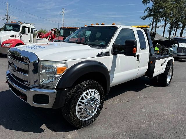 2012 FORD F-550