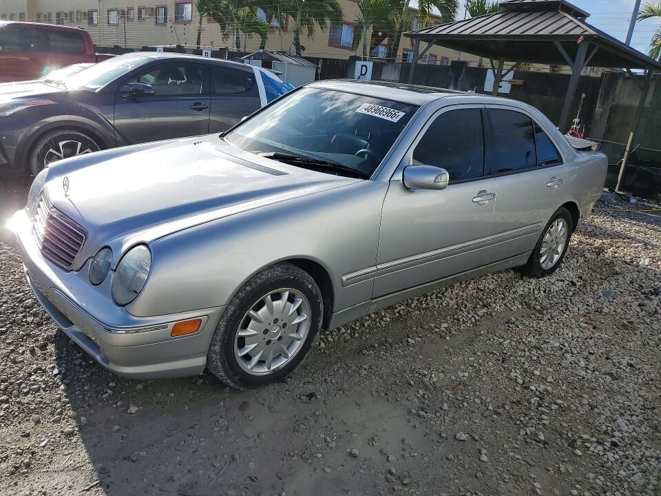 2001 MERCEDES-BENZ E-Class