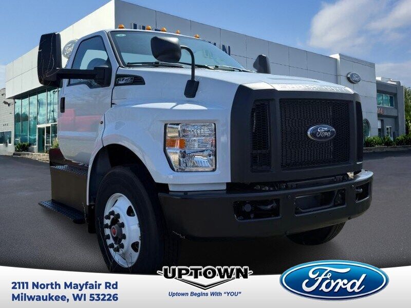 2027 FORD F-750
