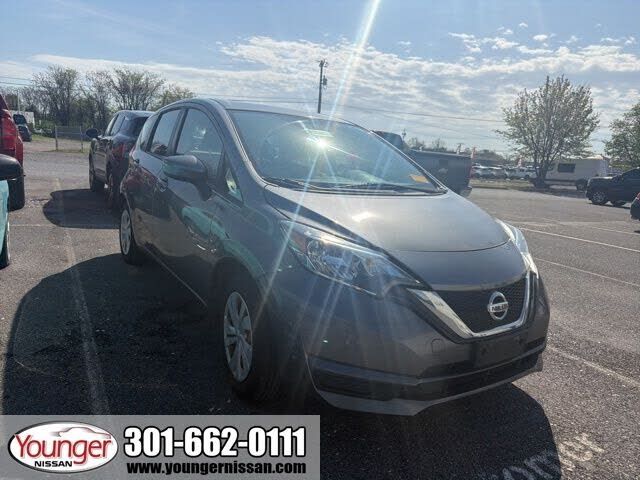 2017 NISSAN Versa