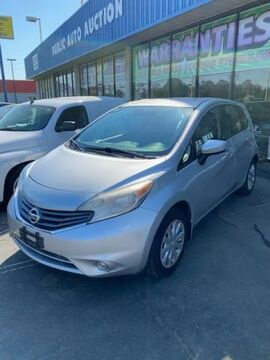 2015 NISSAN Versa