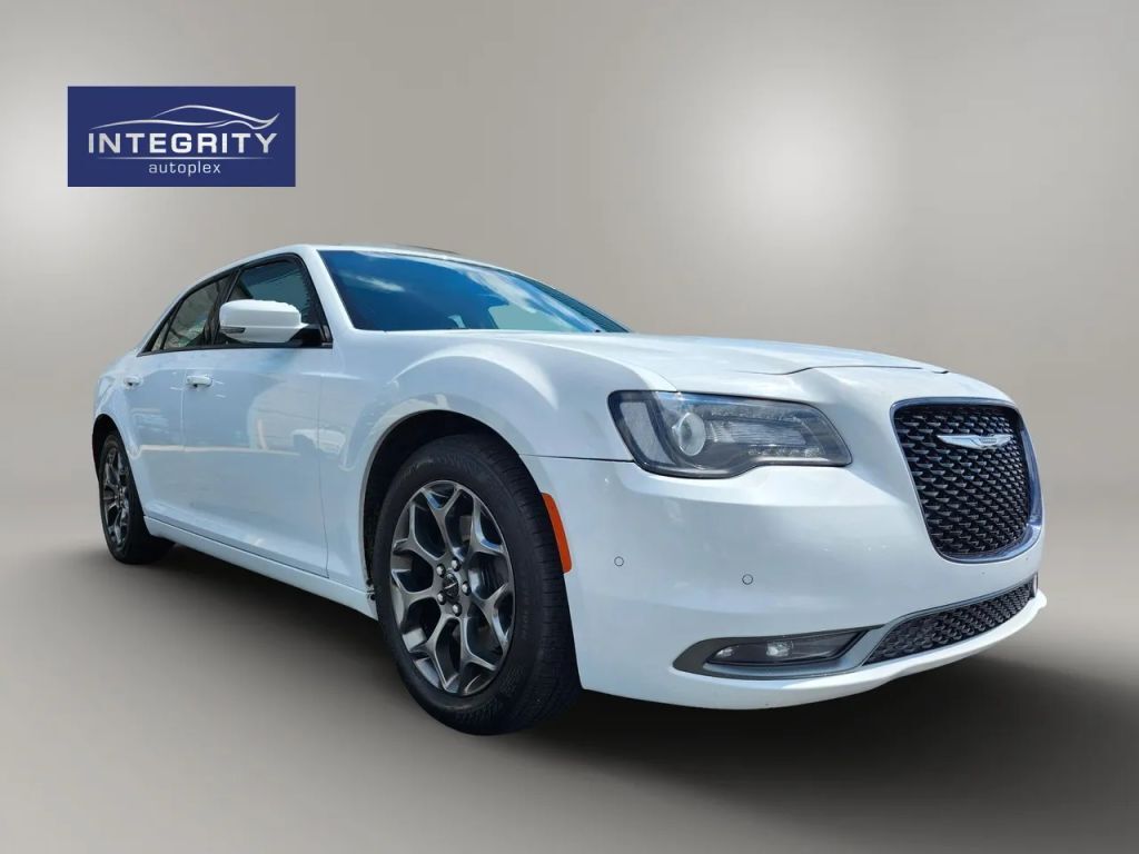 2017 CHRYSLER 300
