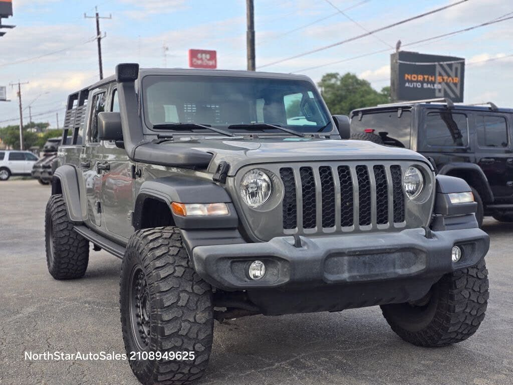 2020 JEEP Gladiator