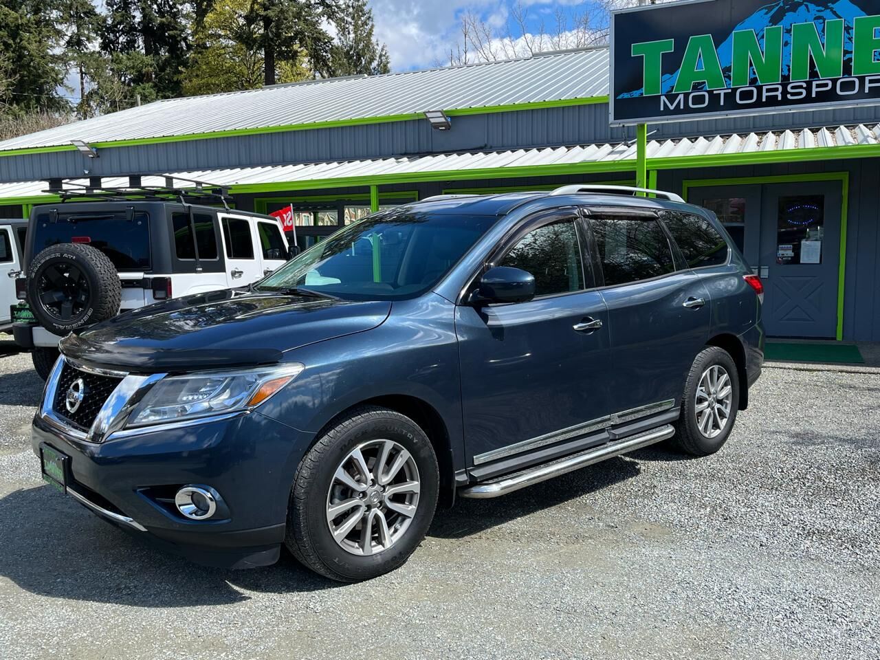 2015 NISSAN Pathfinder