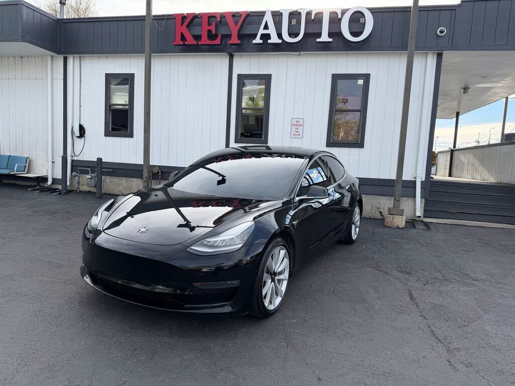 2019 TESLA Model 3