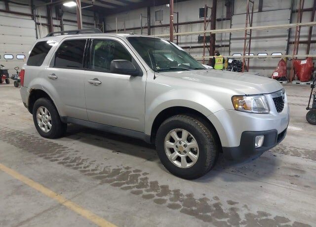 2009 MAZDA Tribute