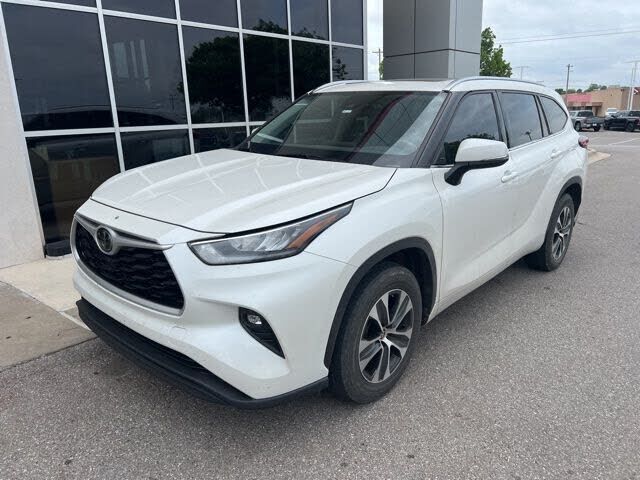2020 TOYOTA Highlander