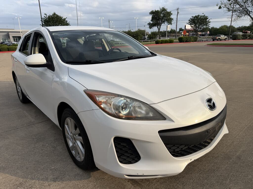 2012 MAZDA Mazda3