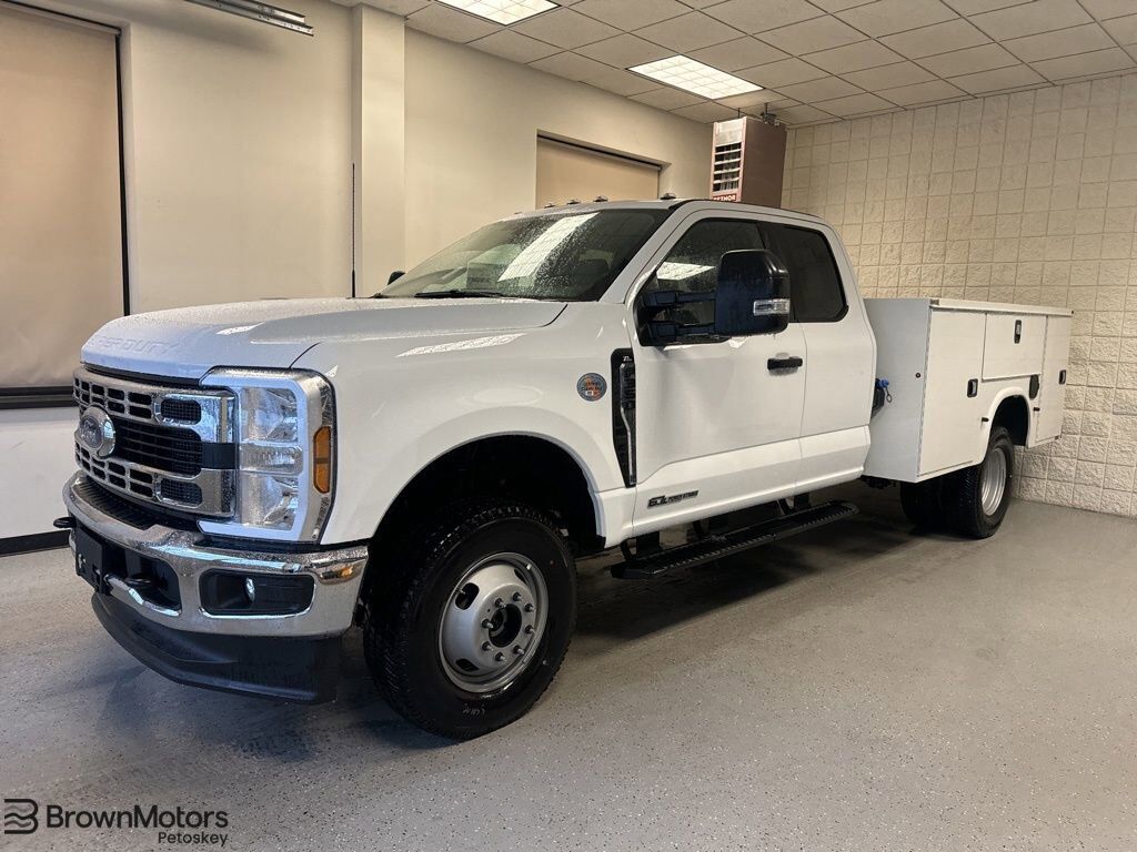 2026 FORD F-350