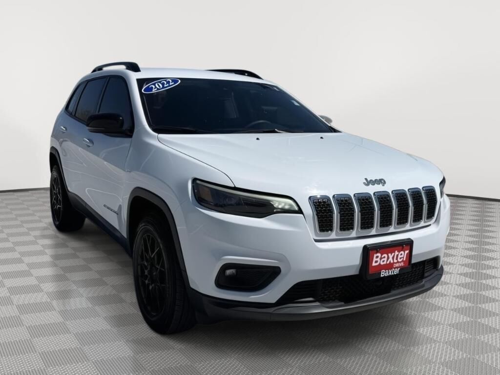 2022 JEEP Cherokee