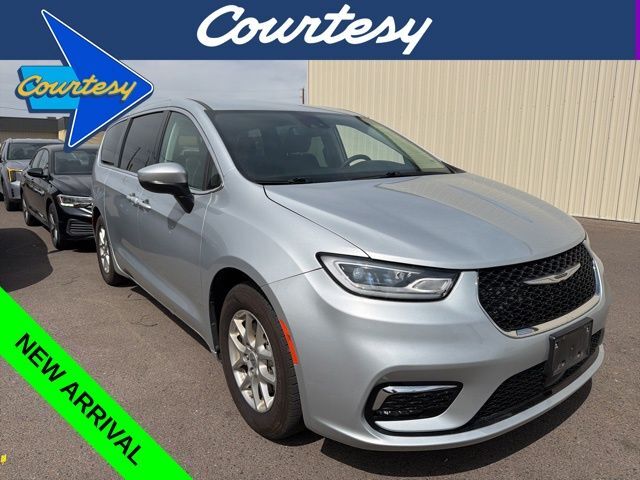 2023 CHRYSLER Pacifica