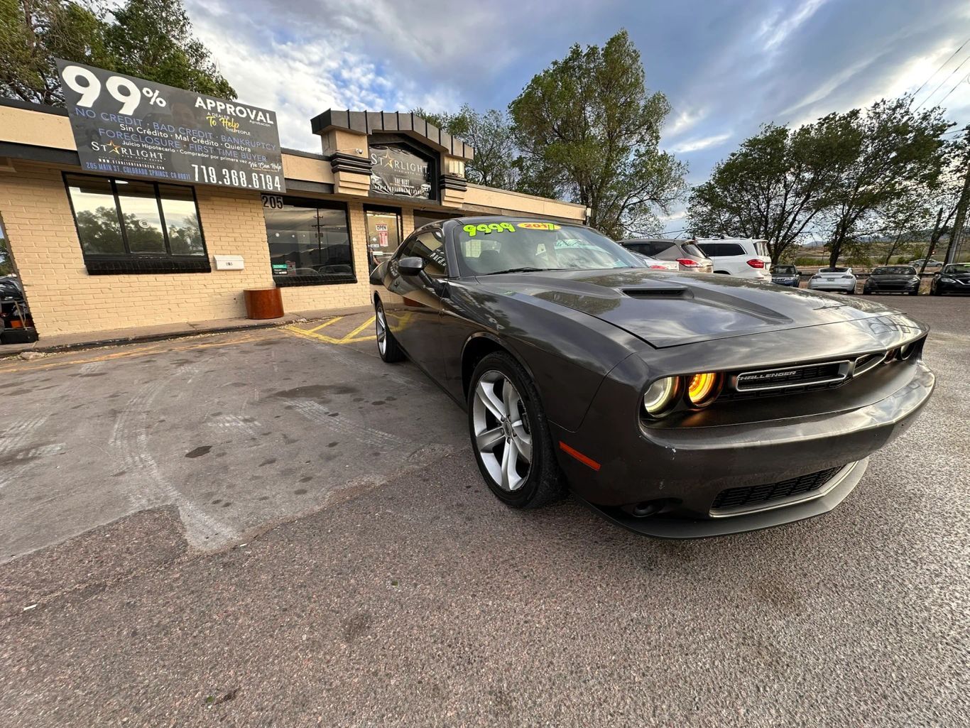 2017 DODGE Challenger