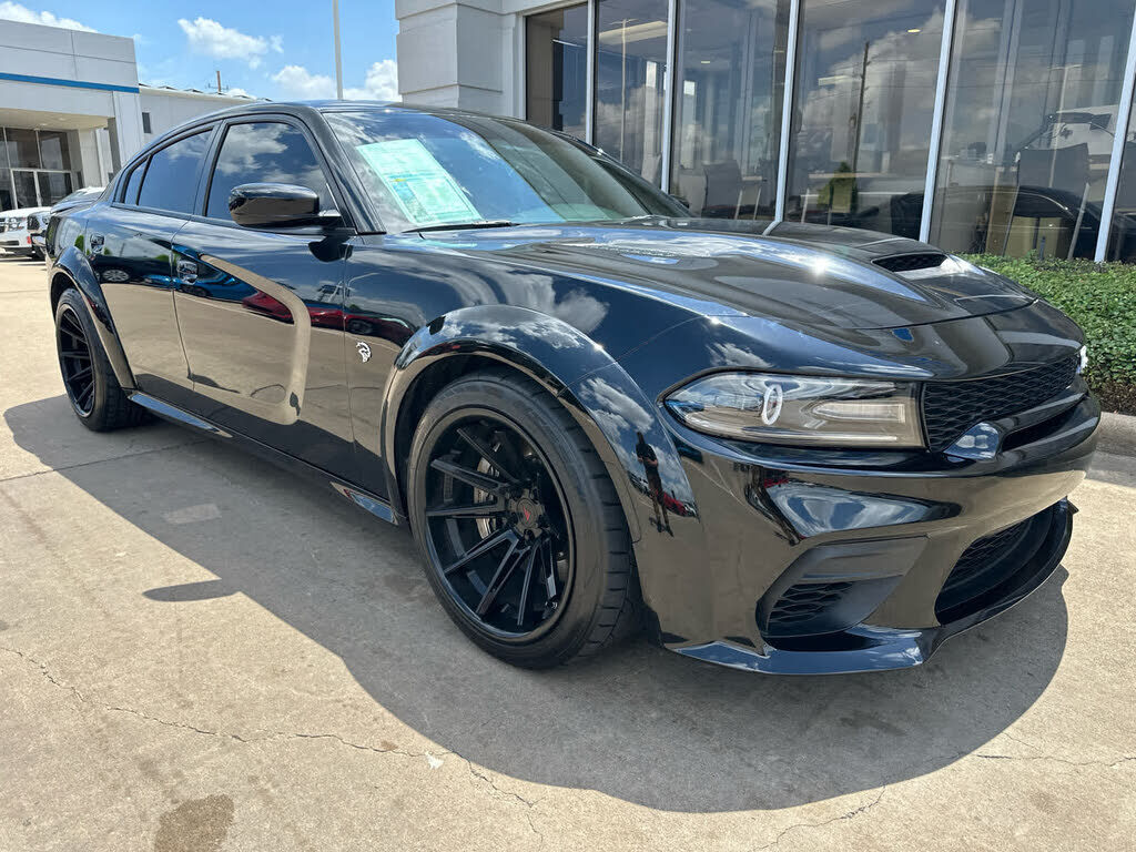 2021 DODGE Charger