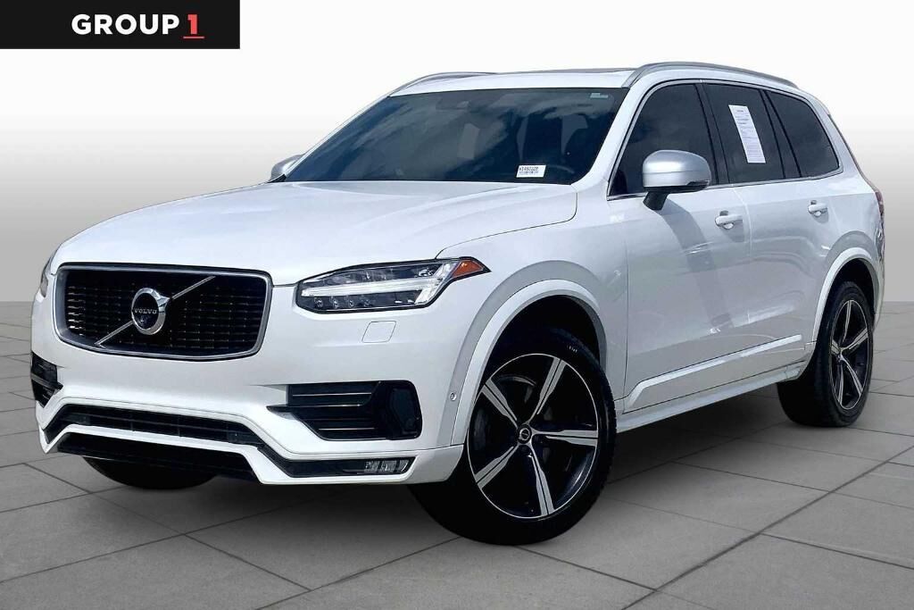 2019 VOLVO XC90