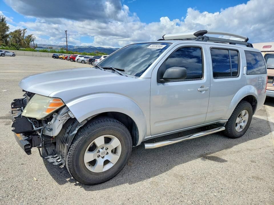 2012 NISSAN Pathfinder