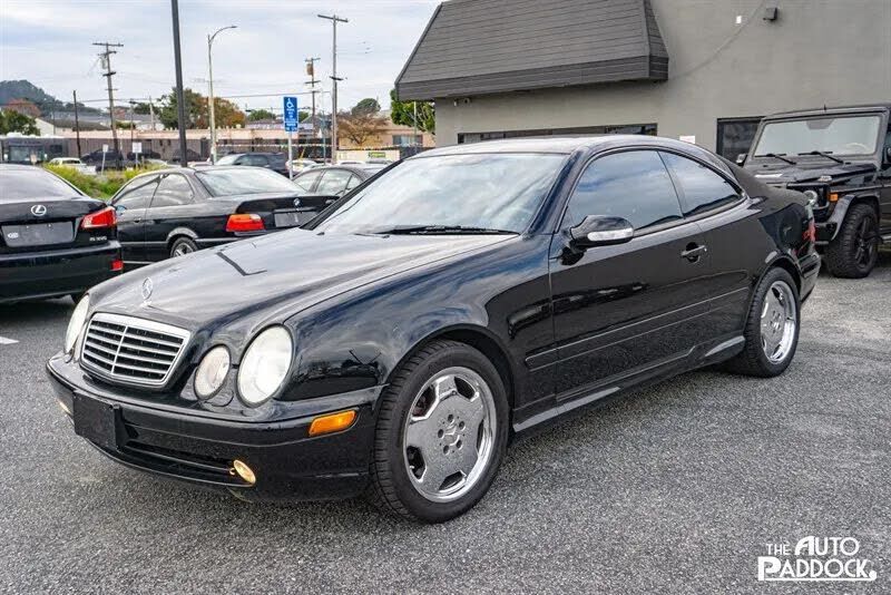 2001 MERCEDES-BENZ CLK-Class