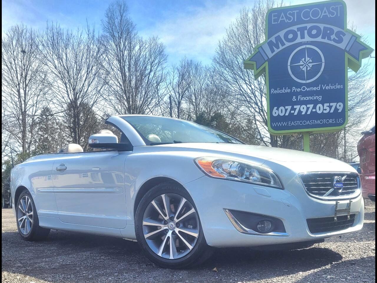 2013 VOLVO C70