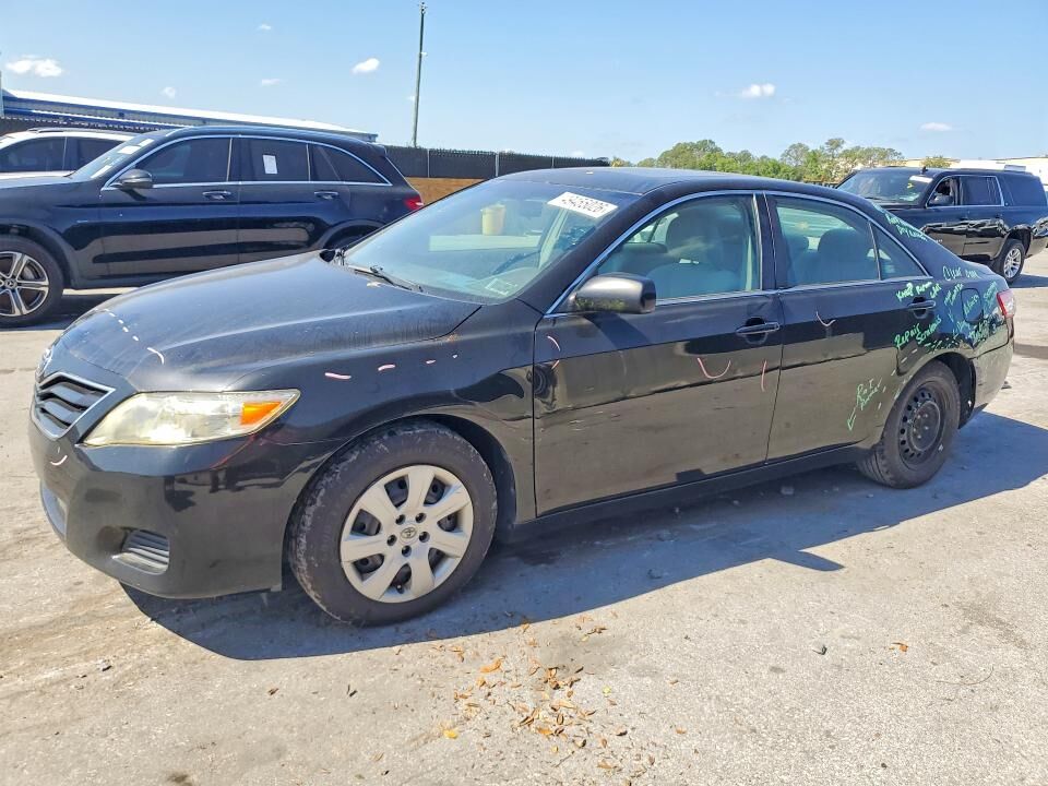 2010 TOYOTA Camry
