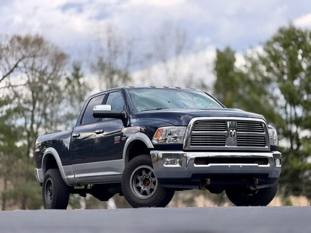 2012 DODGE Ram
