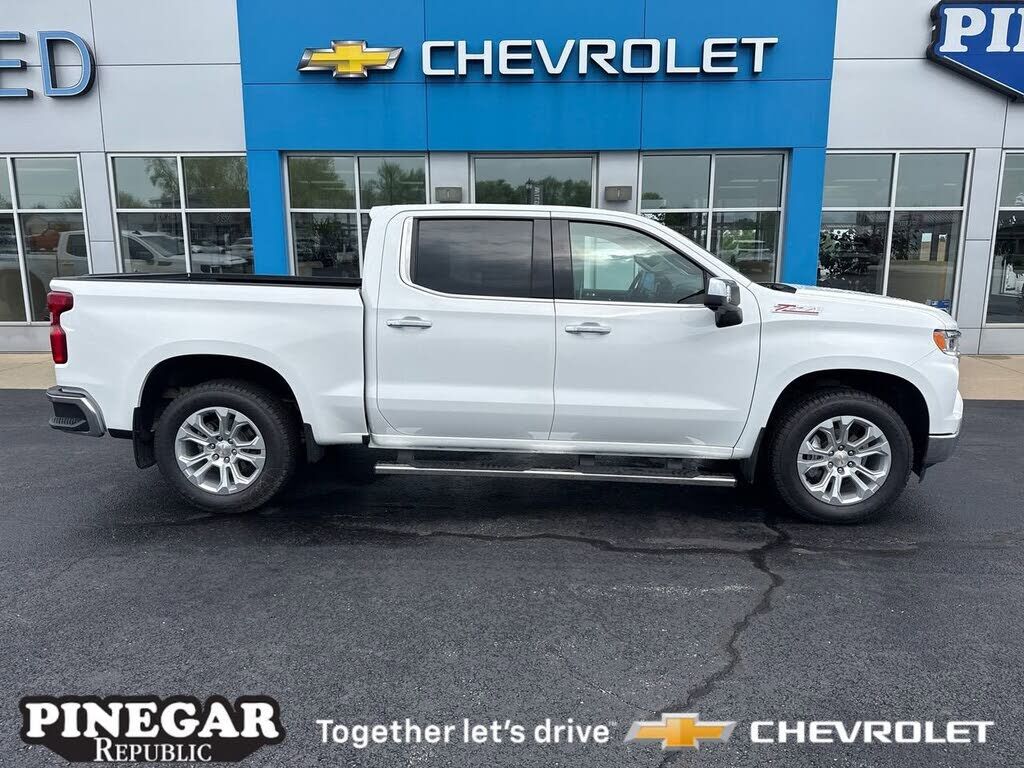 2025 CHEVROLET Silverado