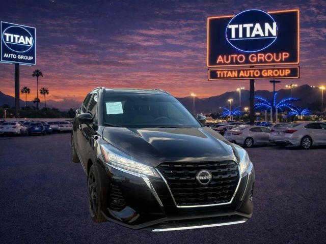 2024 NISSAN Kicks