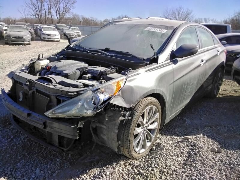 2013 HYUNDAI Sonata