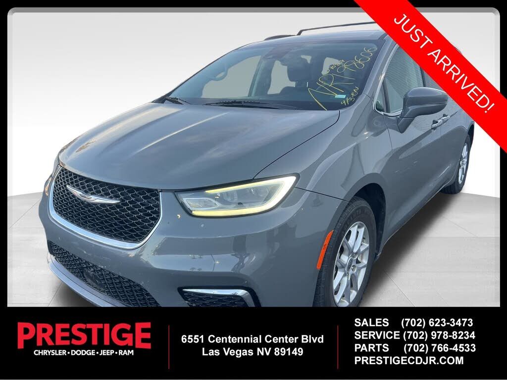 2022 CHRYSLER Pacifica