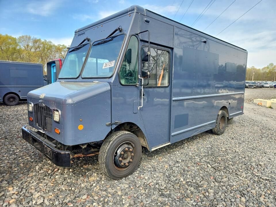 2020 FREIGHTLINER MT 45G Front Gasoline Engine Walk in Van Chassis