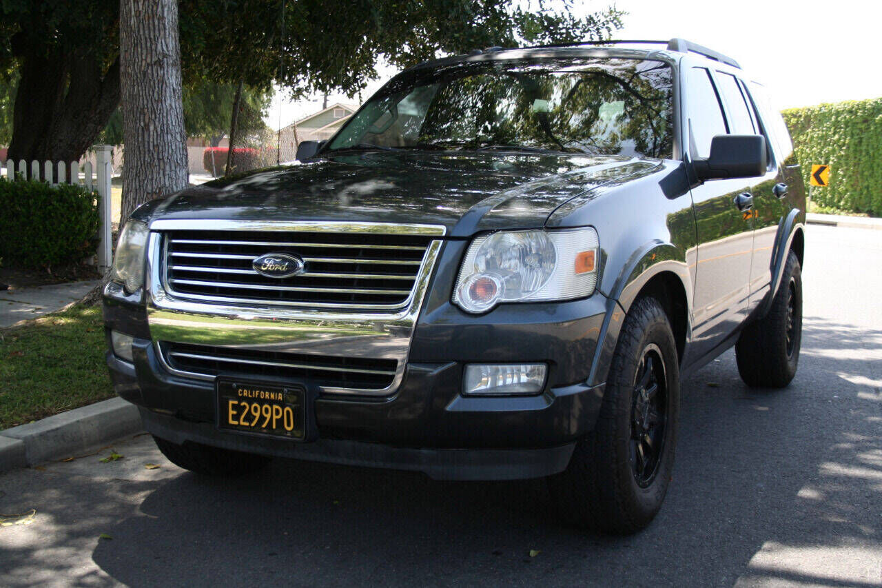 2010 FORD Explorer