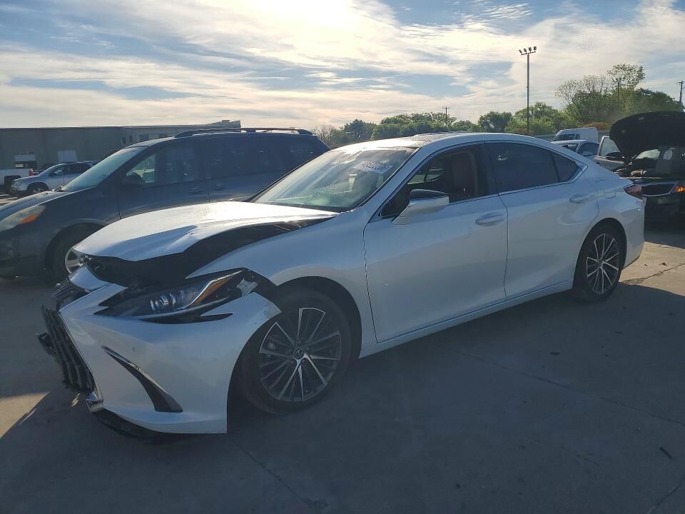 2023 LEXUS ES