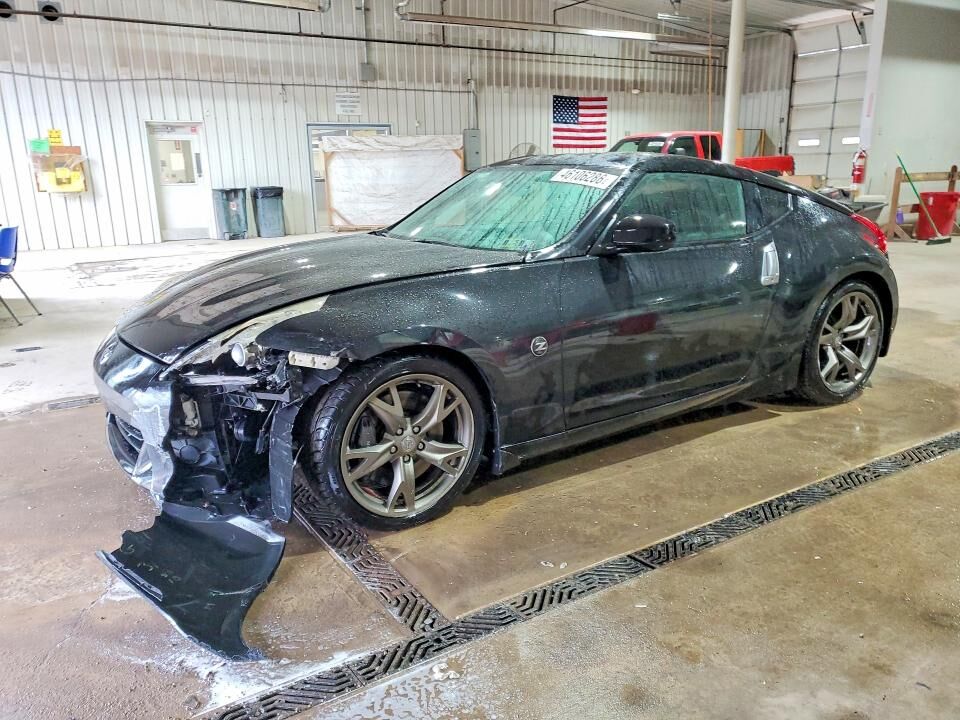 2012 NISSAN 370Z