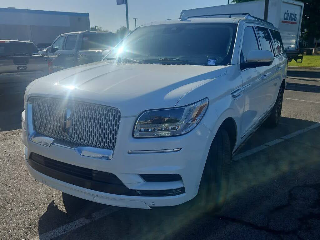 2021 LINCOLN Navigator L