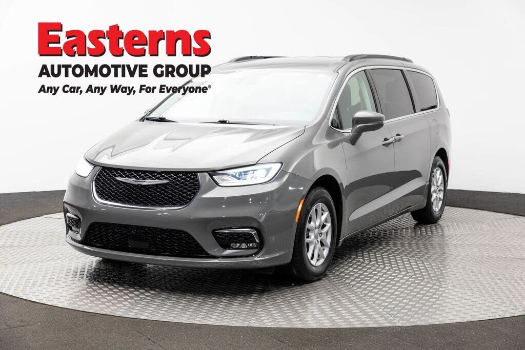 2022 CHRYSLER Pacifica