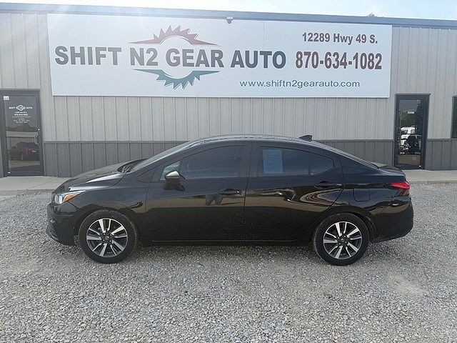 2020 NISSAN Versa