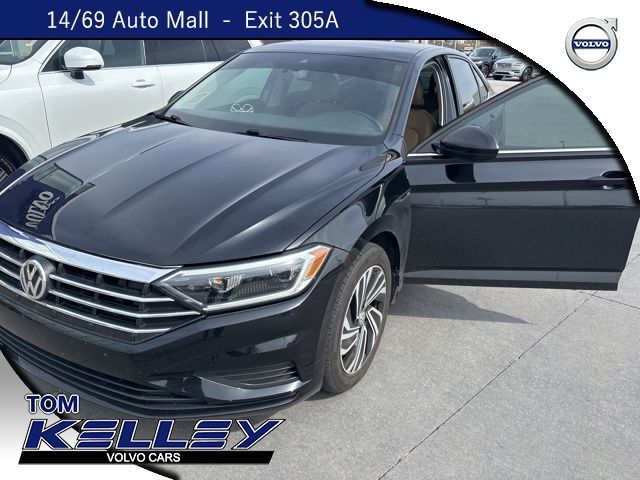 2021 VOLKSWAGEN Jetta